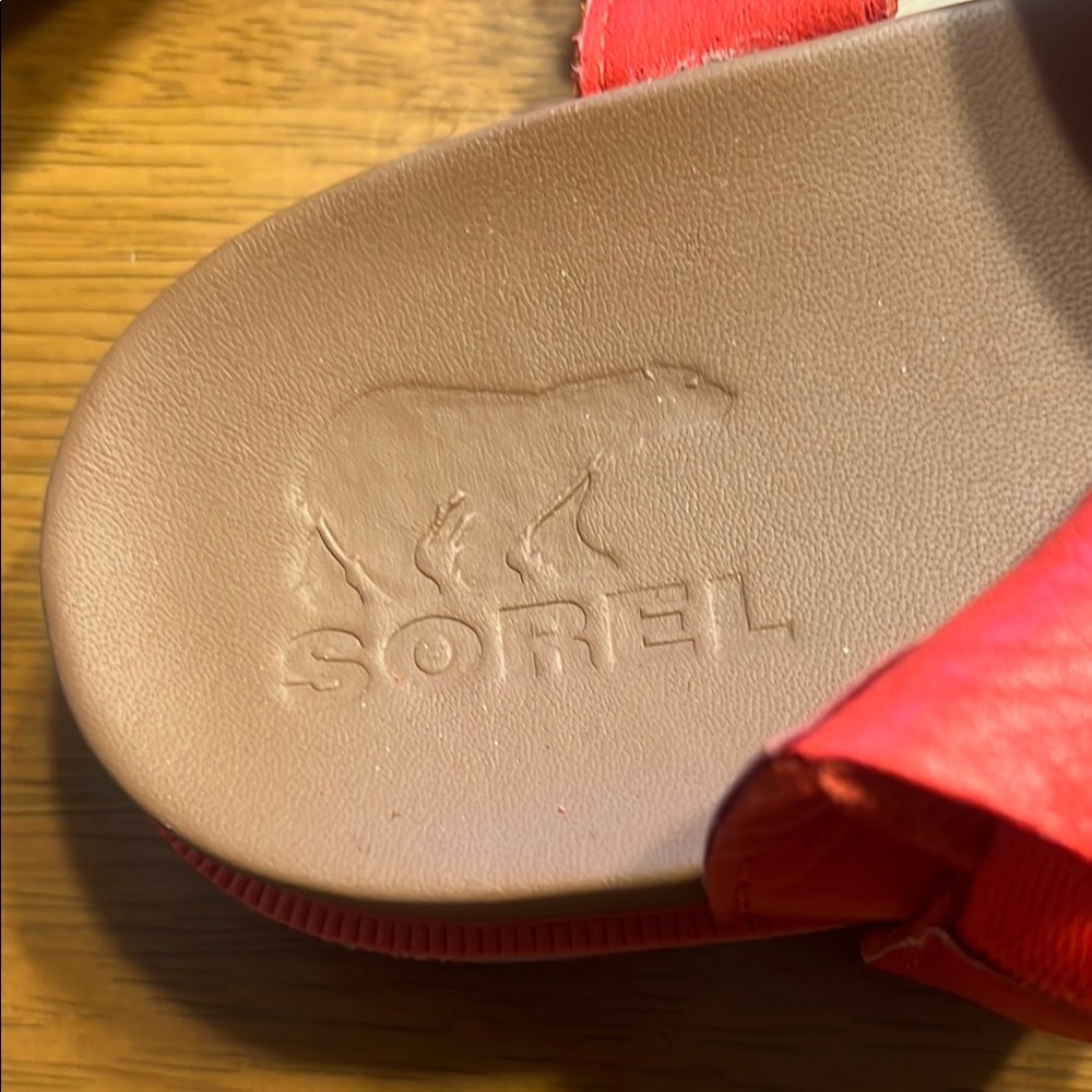 Sorel Red and Brown Sandals Modern Crisscross Design - Picture 3 of 3